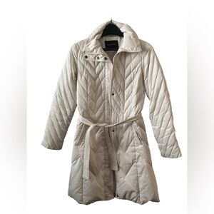 Women’s Nine West Long White  Down Filled Coat Size Small